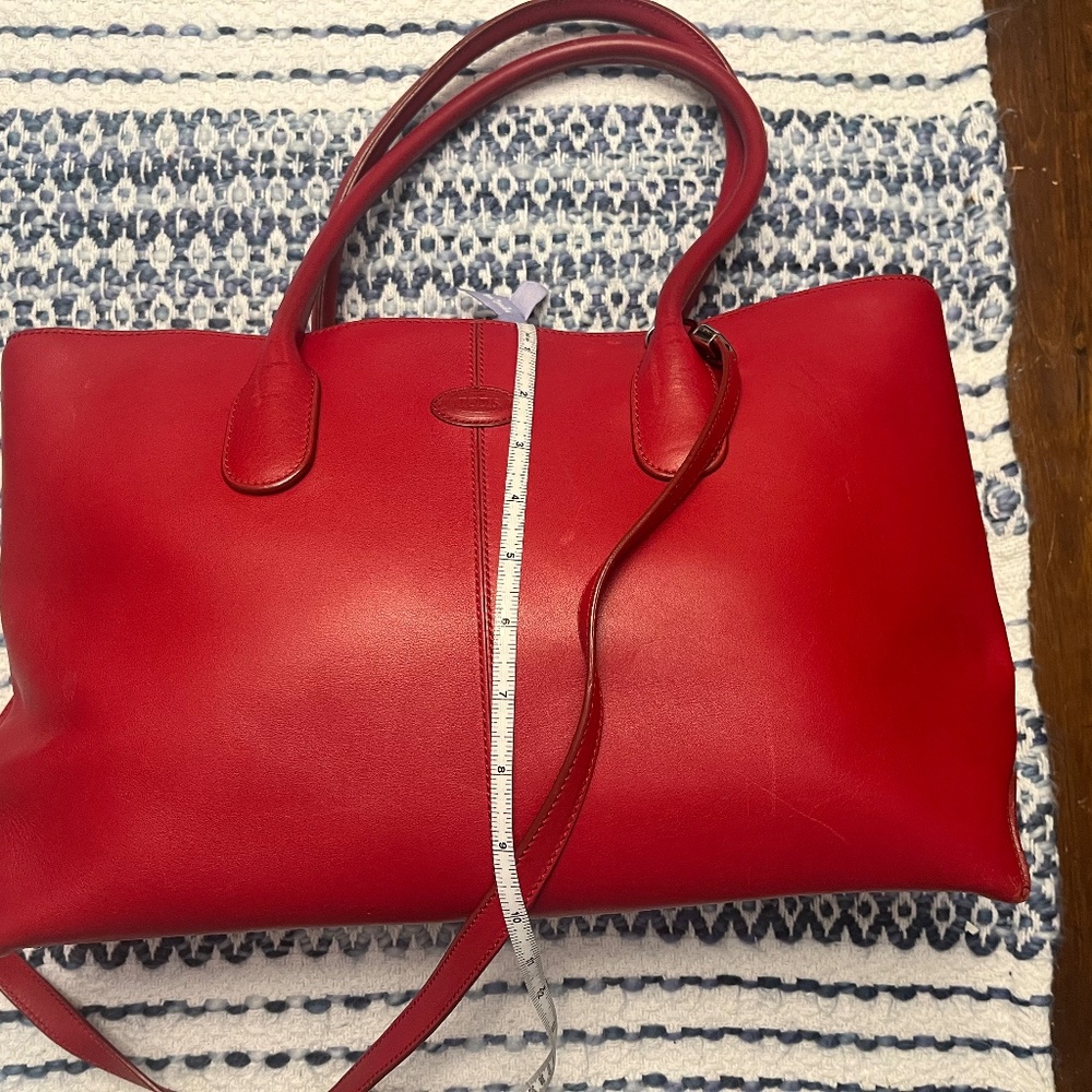 Tod’s red leather bag - Picture 11 of 12